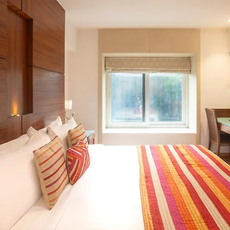 Hotel Bawa Continental Juhu Beach-2